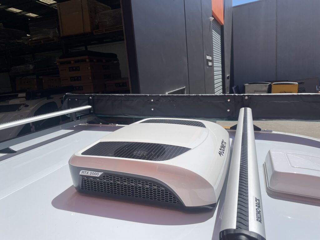 Dometic RTX 2000 Air-Conditioning